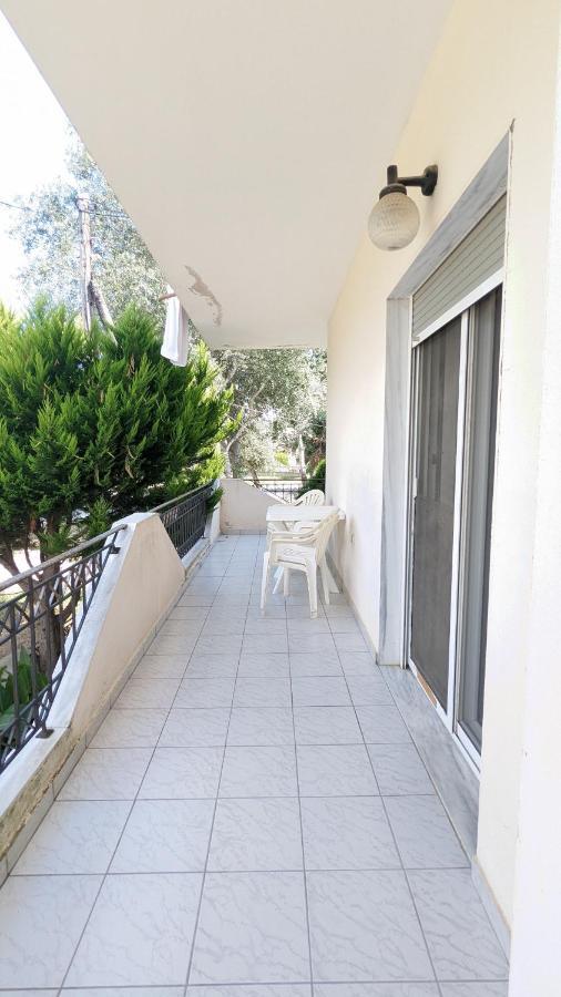 Moustaki Apartment Keramoti  Bagian luar foto